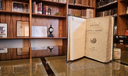San Fernando custodia la primera edición de “La Verruga Peruana y Daniel A. Carrión