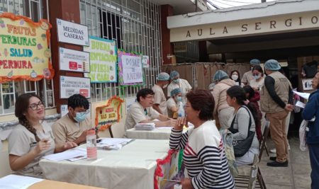 Escuela Profesional de Nutrición promovió alimentación saludable en el Hospital Dos de Mayo