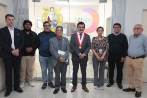 001235102W 001235102W